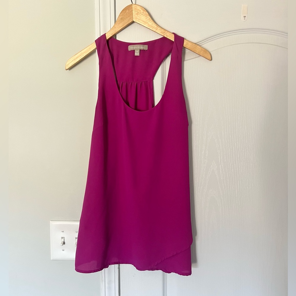 Banana Republic | Purple flowy tank top - M